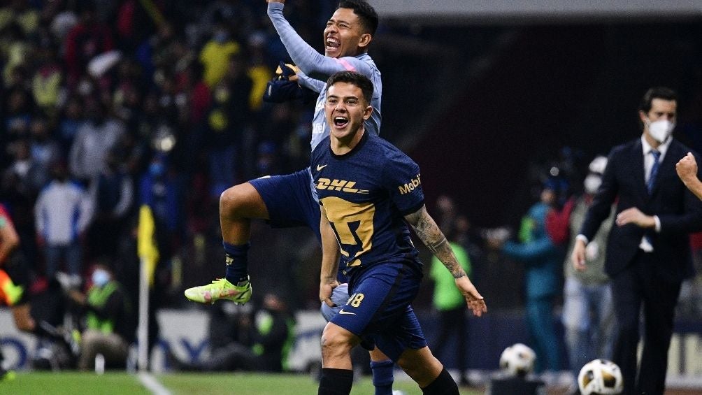 García en un partido con Pumas