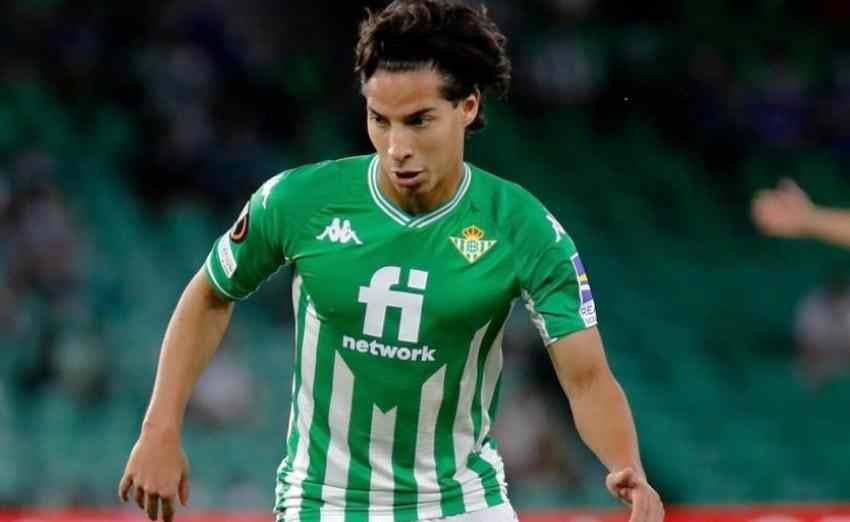 Lainez con el Betis 