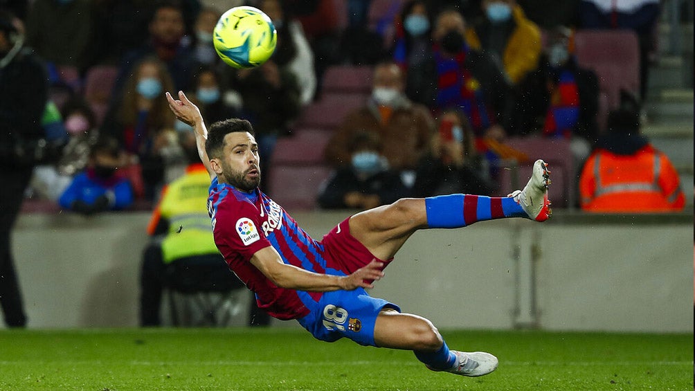 Jordi Alba durante un compromiso con el Barcelona  