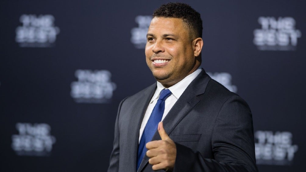 Ronaldo Nazario durante la ceremonia de premiación 'The Best'