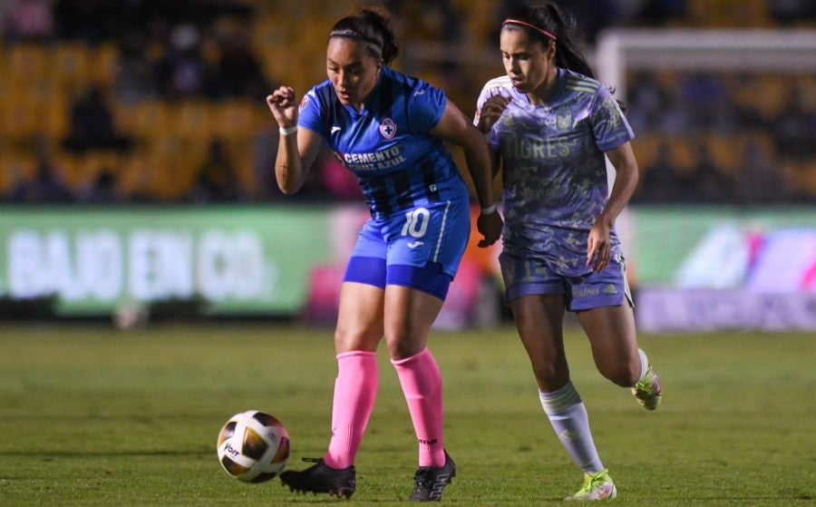 Enciso durante la Liguilla ante Tigres