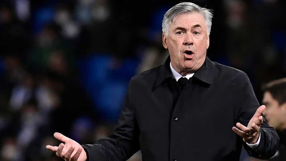 Carlo Ancelotti durante un duelo del Real Madrid