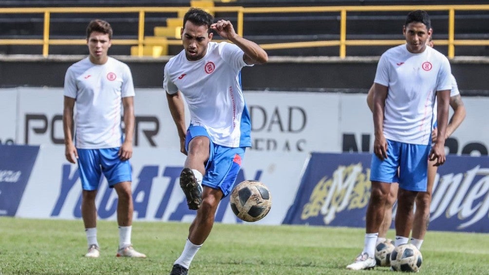 Jugadores de Cruz Azul en pretemporada