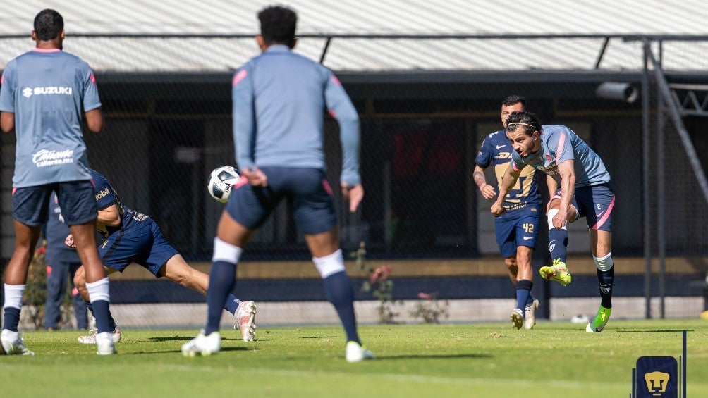 Pumas derrotó 3-0 a Pumas Tabasco en partido amistoso