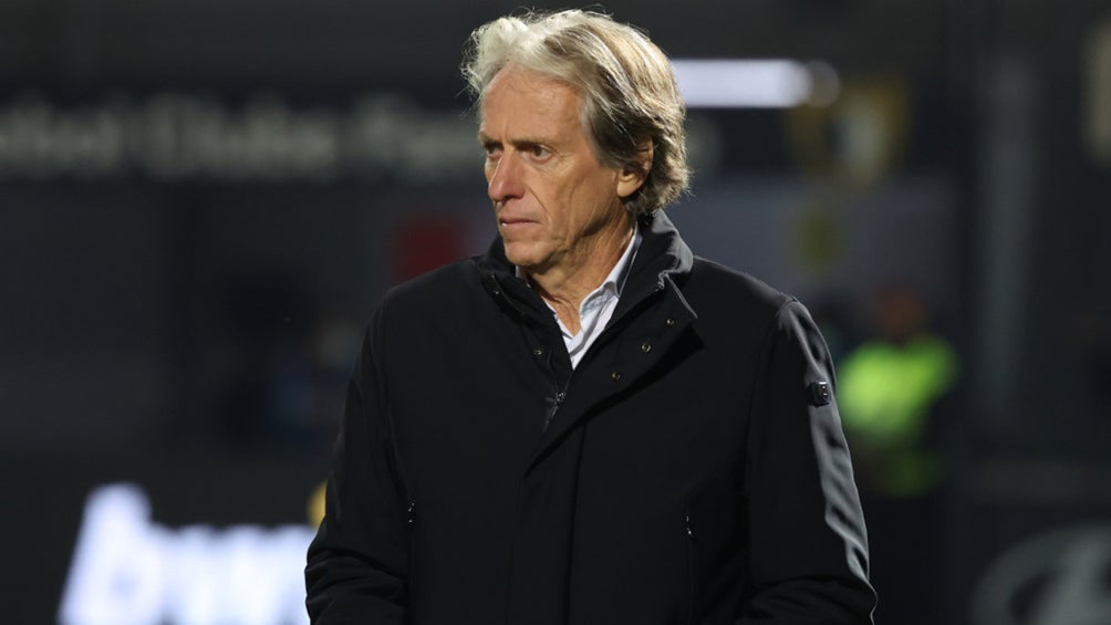 Jorge Jesus durante un duelo del Benfica 