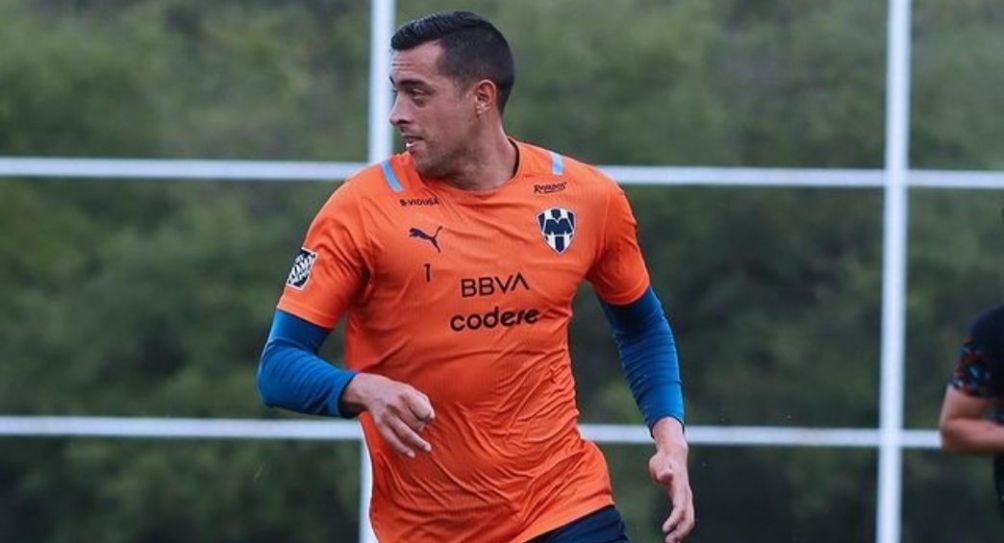 Funes Mori jugando con Rayados