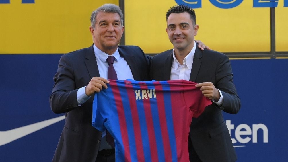 Xavi fue presentado con el Barca