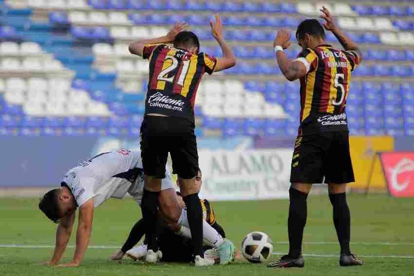 Leones Negros tuvo que postergar su juego de la J1