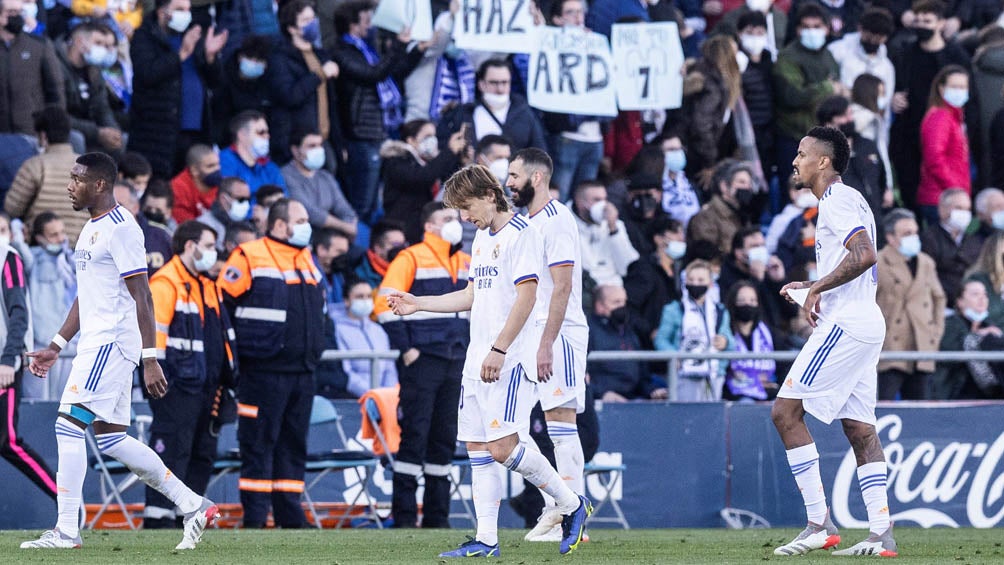 Jugadores del Real Madrid en lamento