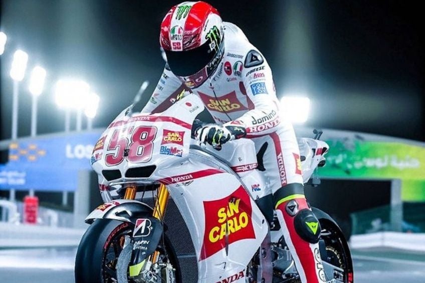 Marco Simoncelli previo a una carrera