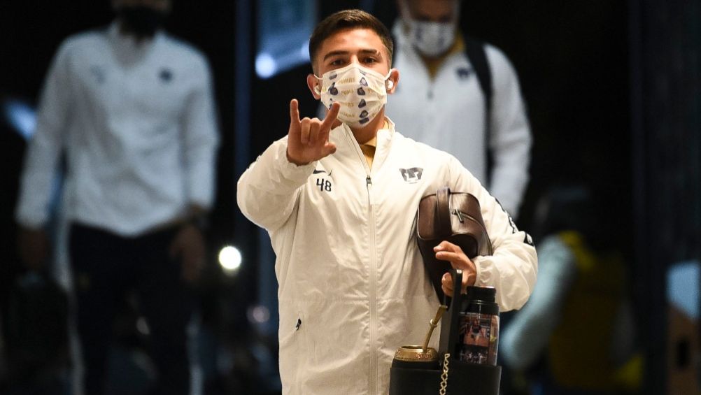 Marco García previo a un partido de Pumas