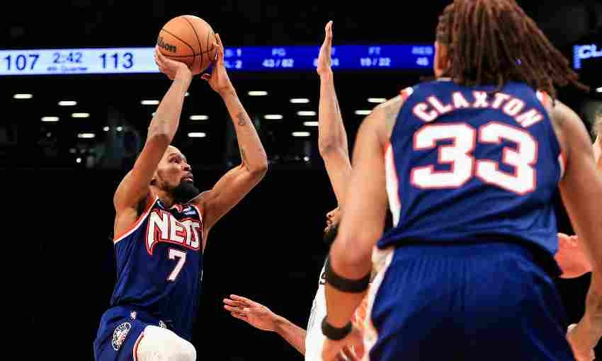 Kevin playing with the Nets