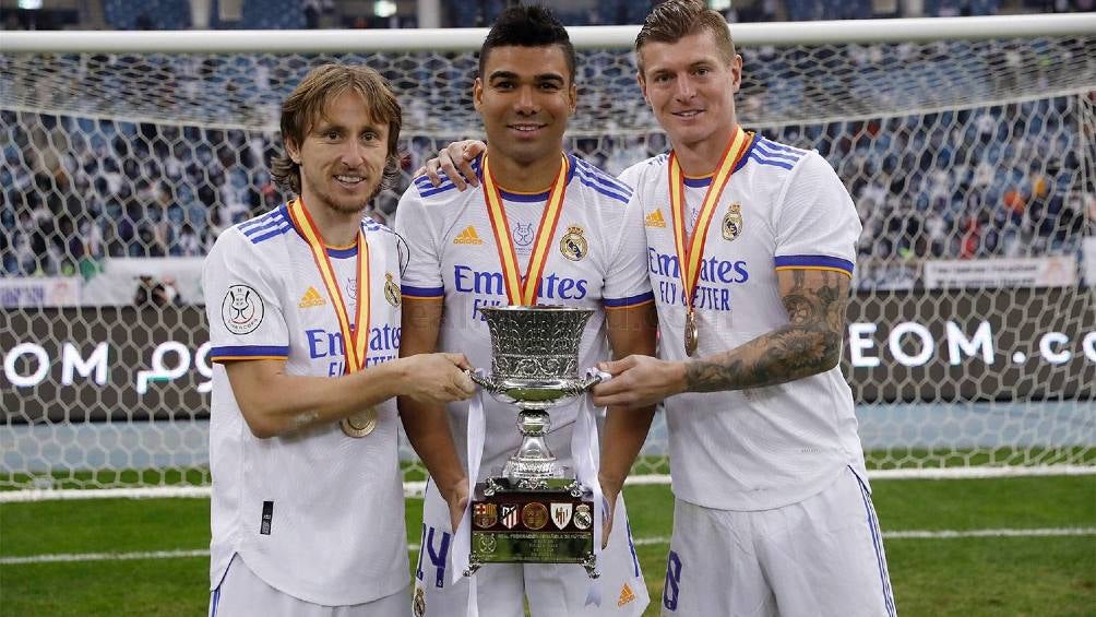 Modric, Casemiro y Kroos tras ganar la Supercopa con Real Madrid