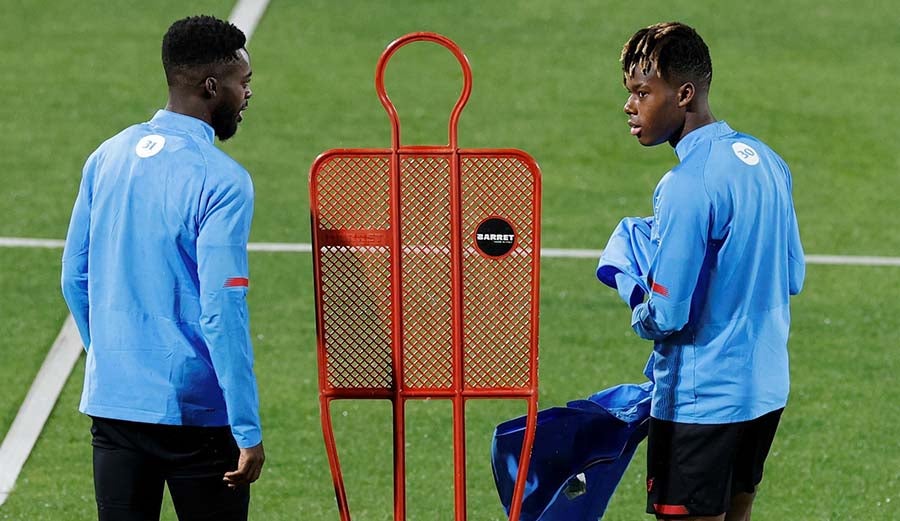 Iñaki con su hermano Nico en entrenamiento