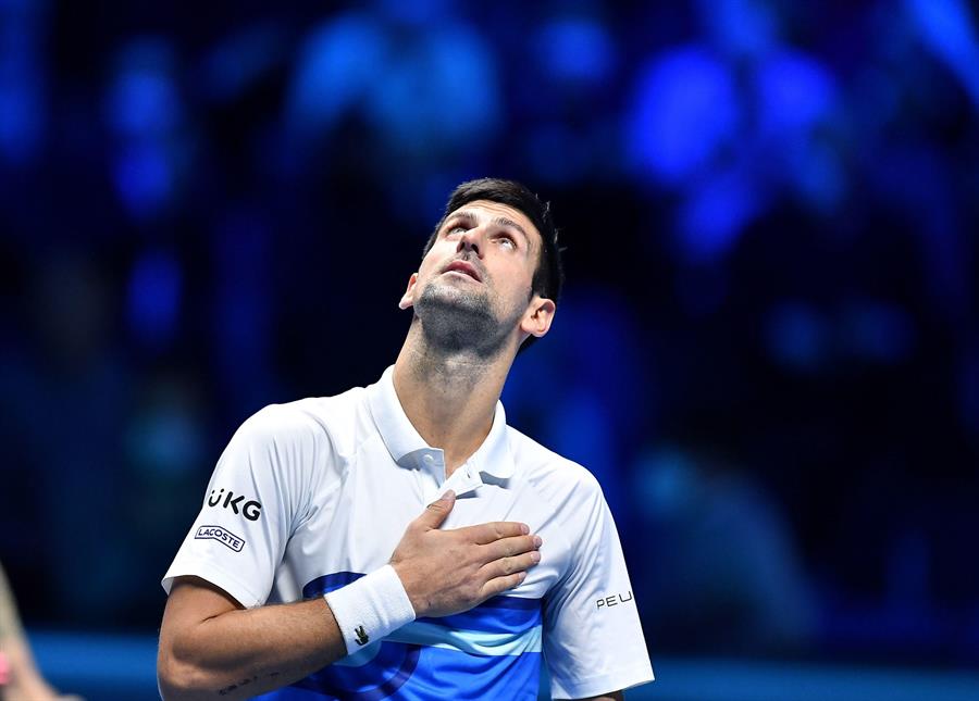 Djokovic compró empresa que investiga contra el Covid-19