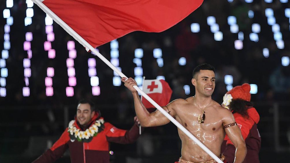 Pita Taufatofua en ceremonia de inauguración de Juegos Olímpicos