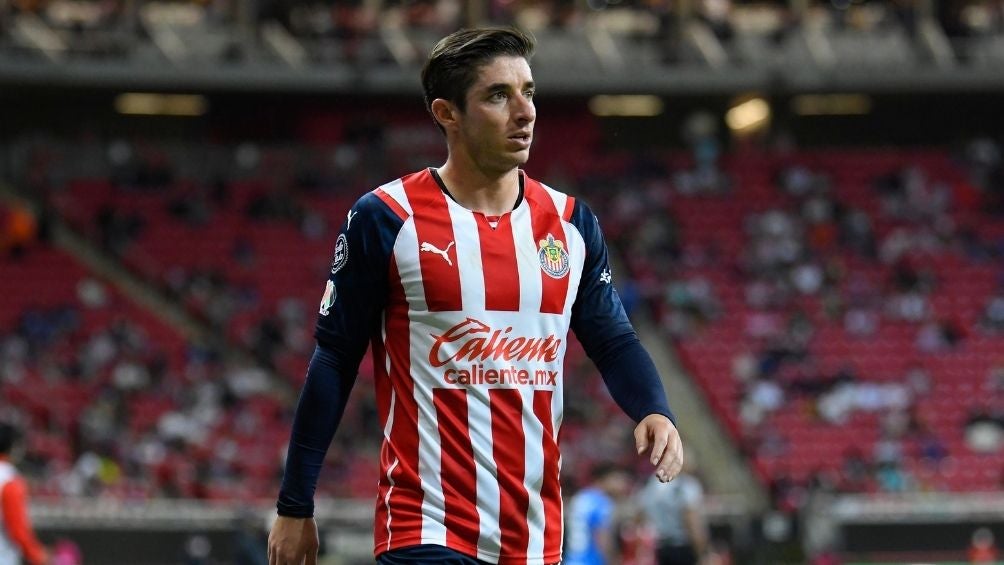 Brizuela en un partido con Chivas