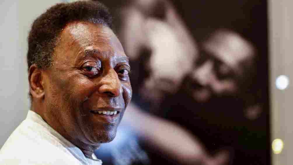 Pelé regresó al hospital 