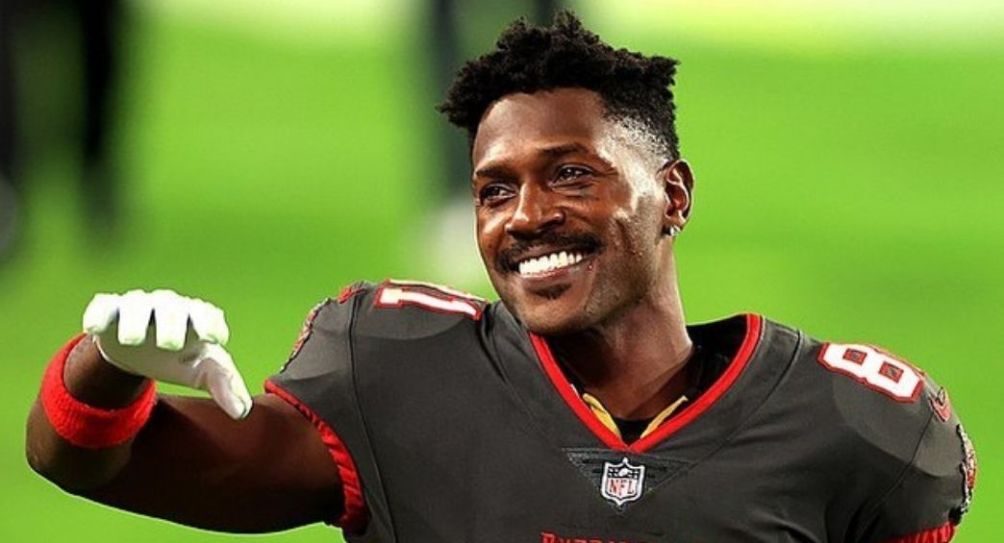 Antonio Brown en un partido de Tampa Bay