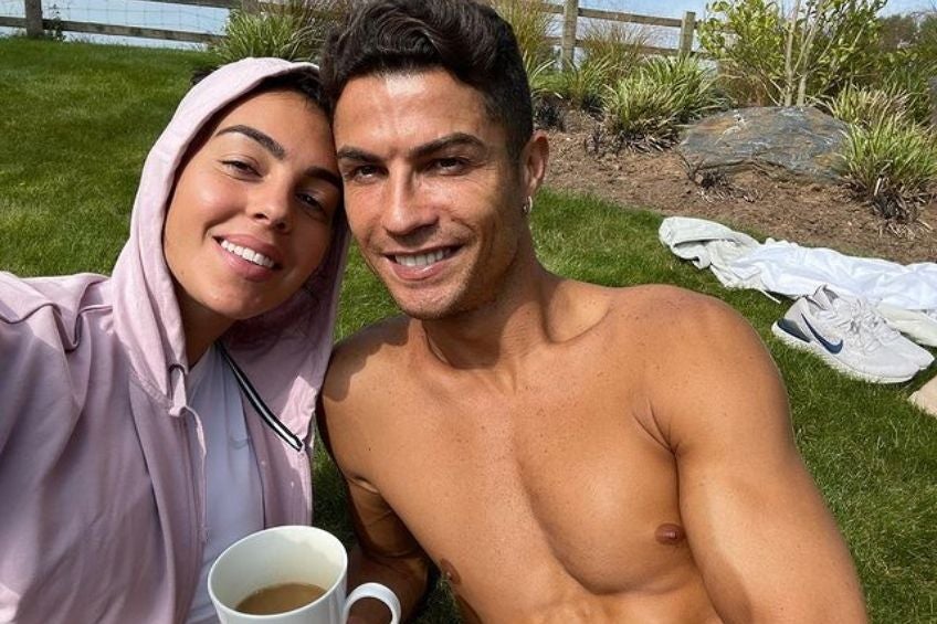 Georgina y Cristiano Ronaldo en sus vacaciones