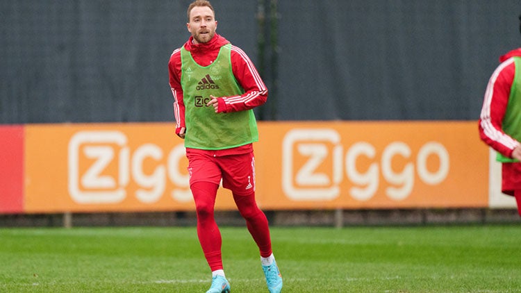 Christian Eriksen entrena con la filial del Ajax 