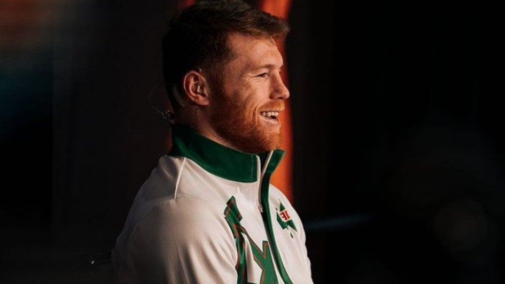 Canelo Álvarez en conferencia