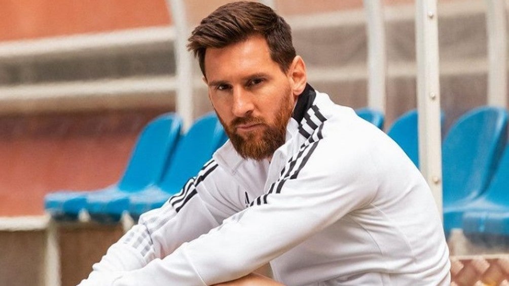 Lionel Messi posa durante entrenamiento