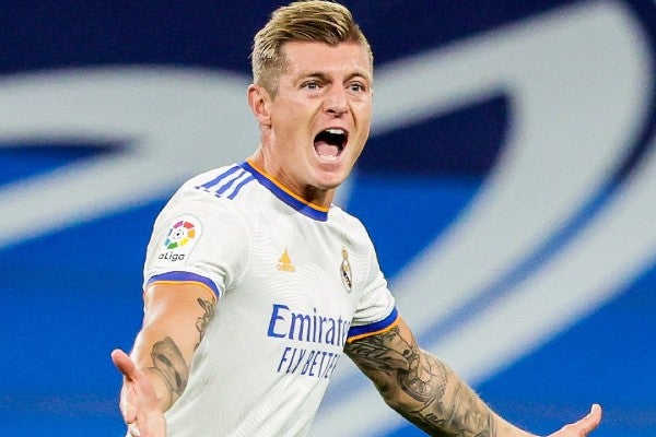 Toni Kroos reacciona en partido con el Real Madrid