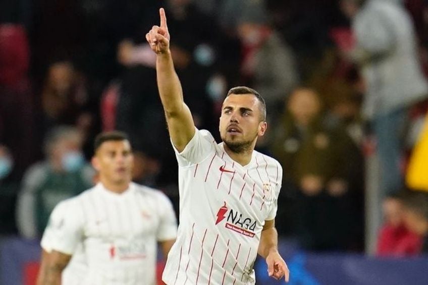 Joan Jordán festejando un gol