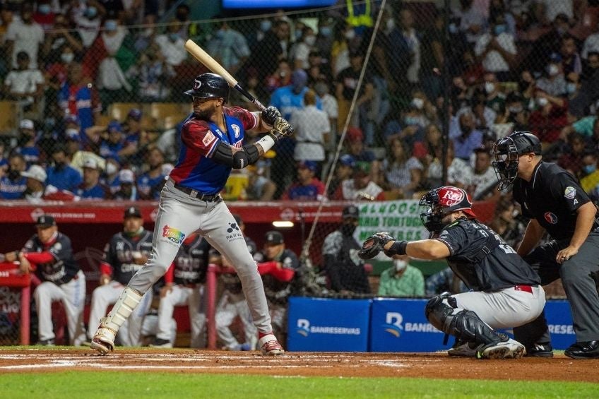 Henry Urrutiar durante el partido