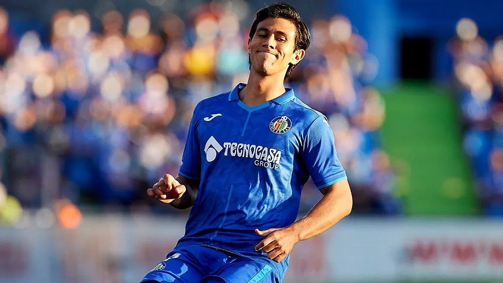 José Juan Macías jugando partido en LaLiga con el Getafe