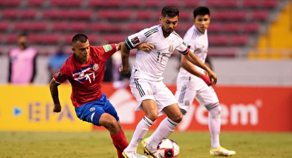 Tecatito Corona contra Costa Rica