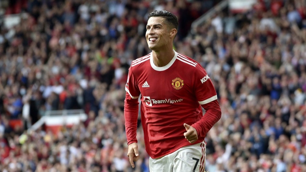 Cristiano Ronaldo durante un partido con el United