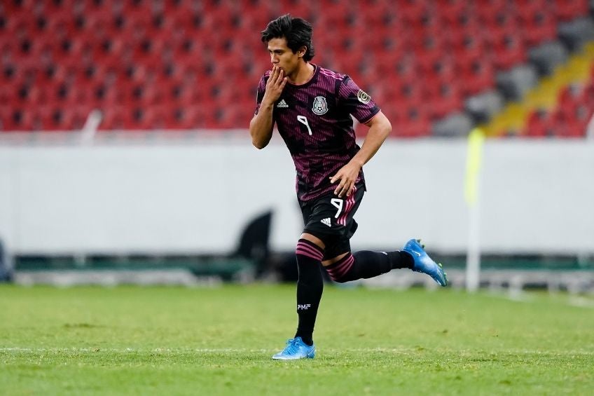 José Juan Macías con la Selección Mexicana