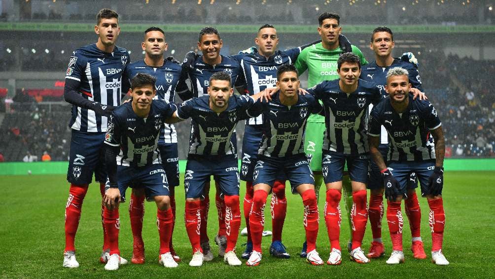 Rayados de Monterrey durante partido en la Liga MX