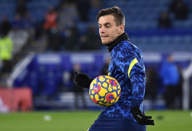 Giovani Lo Celso en calentamiento con Tottenham