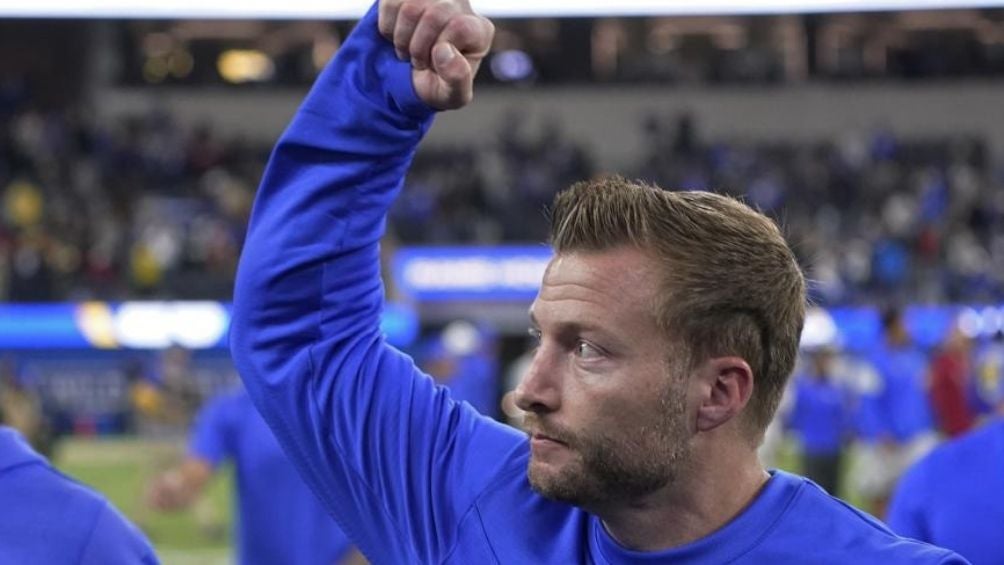 McVay celebrando