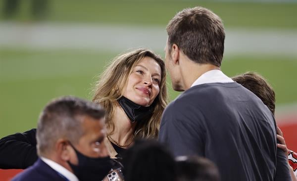 Tom Brady y su pareja Gisele Bündchen