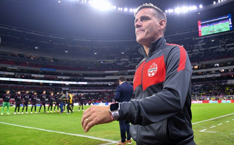 Herdman en el Estadio Azteca