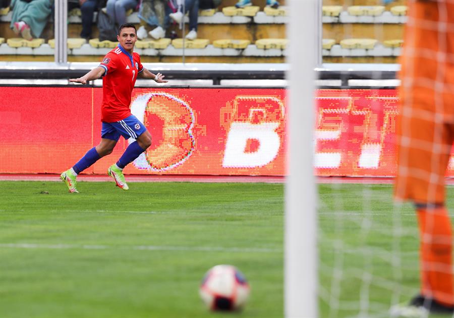 Alexis Sánchez fue la figura de La Roja