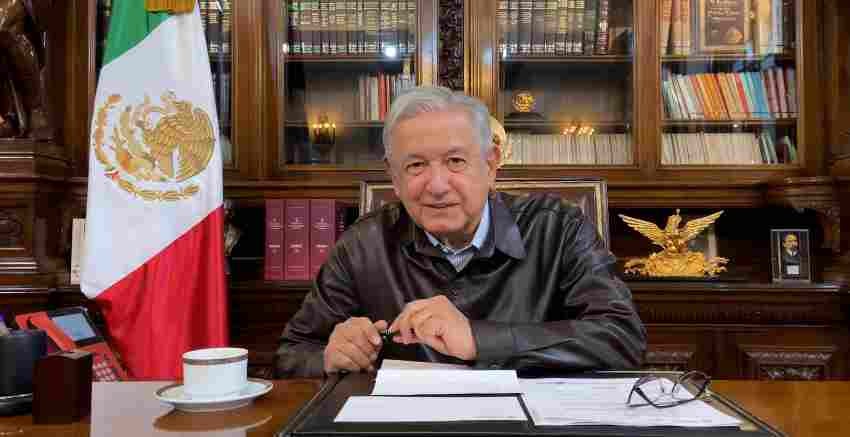 AMLO en el Palacio Nacional 