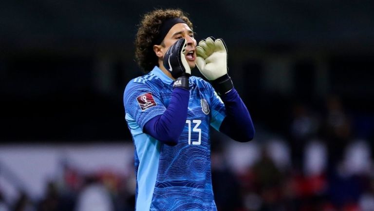 Guillermo Ochoa frente a Panamá