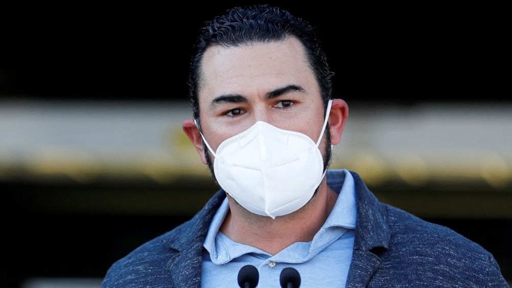 Adrián González en un evento de los Dodgers