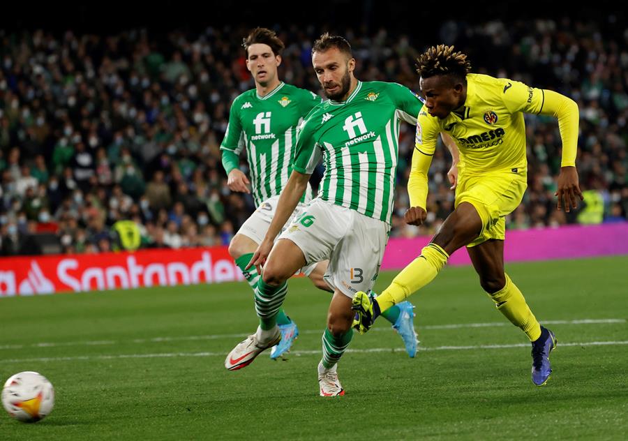 Villarreal sorprendió al Betis