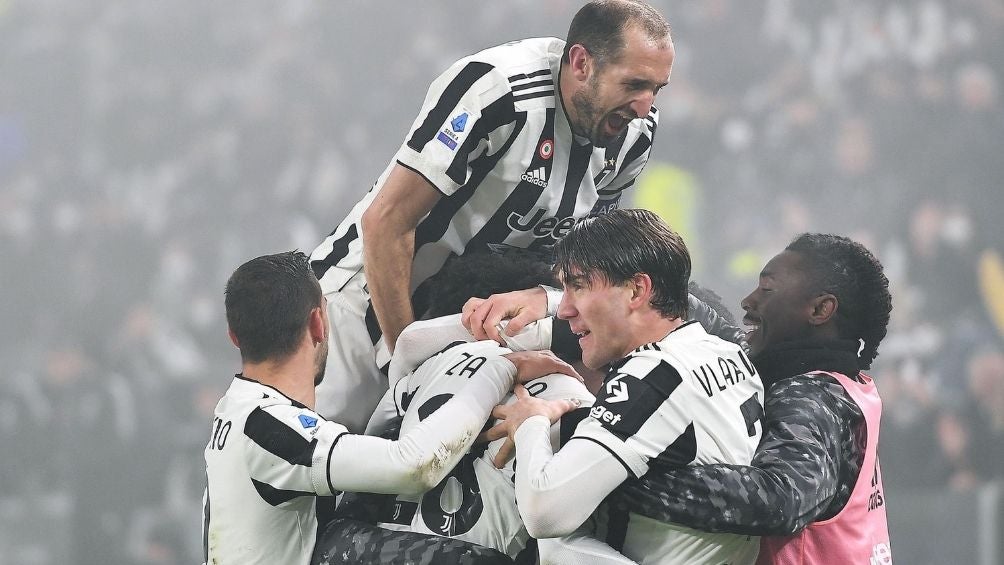 La Juve festejando