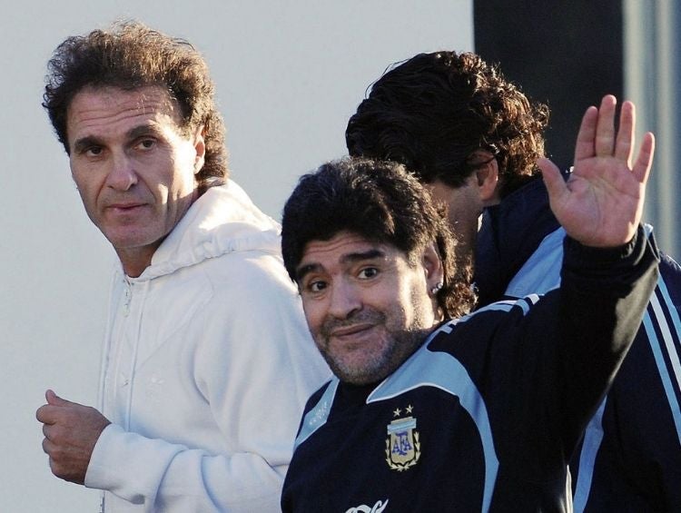 Ruggeri y Maradona con Argentina