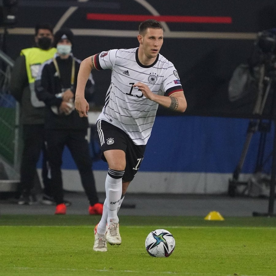 Niklas Süle durante un partido con Alemania