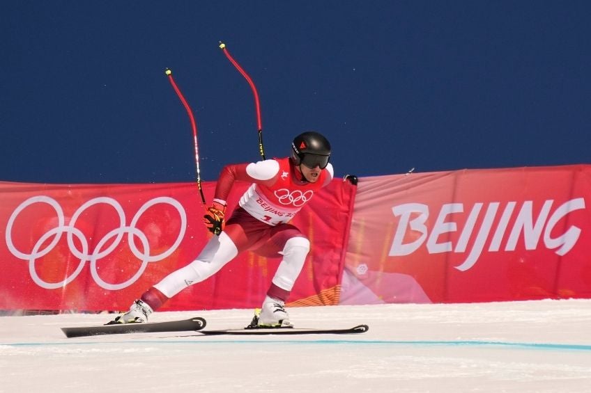 Matthias Mayer durante la competencia