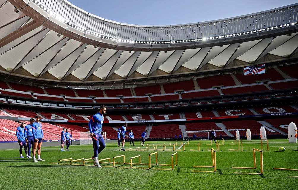 Mario Hermoso entrena con Atleti, contemplado para el XI inicial