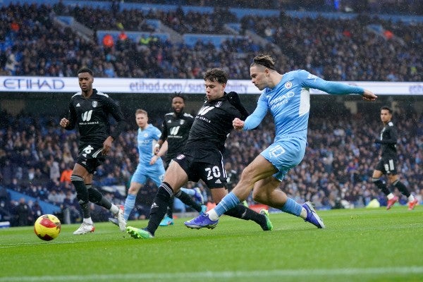 Jack Grealish con el Manchester City